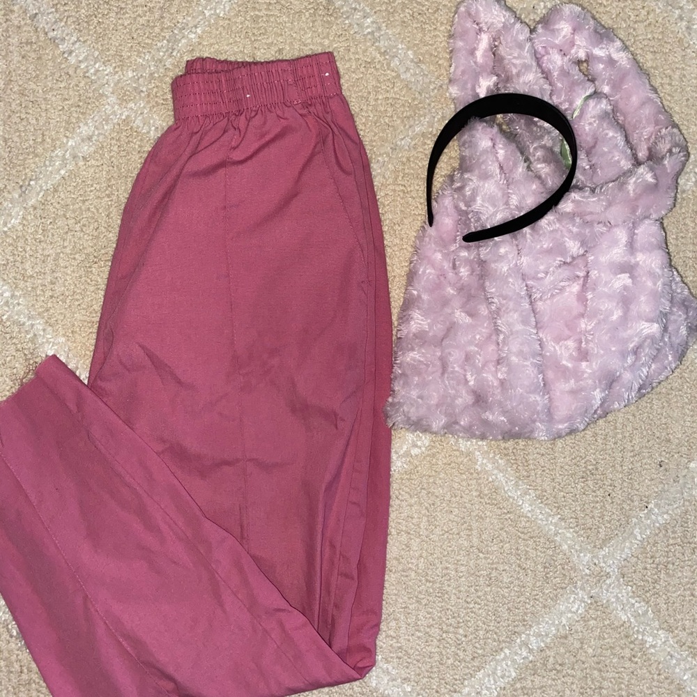 pink pants